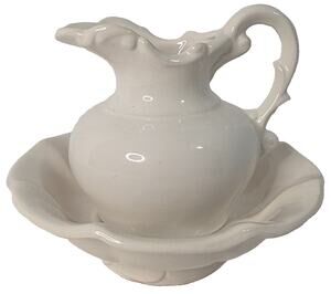Vintage McCoy USA White Pottery cottagecore Pitcher Wash Basin Set Heart Handle